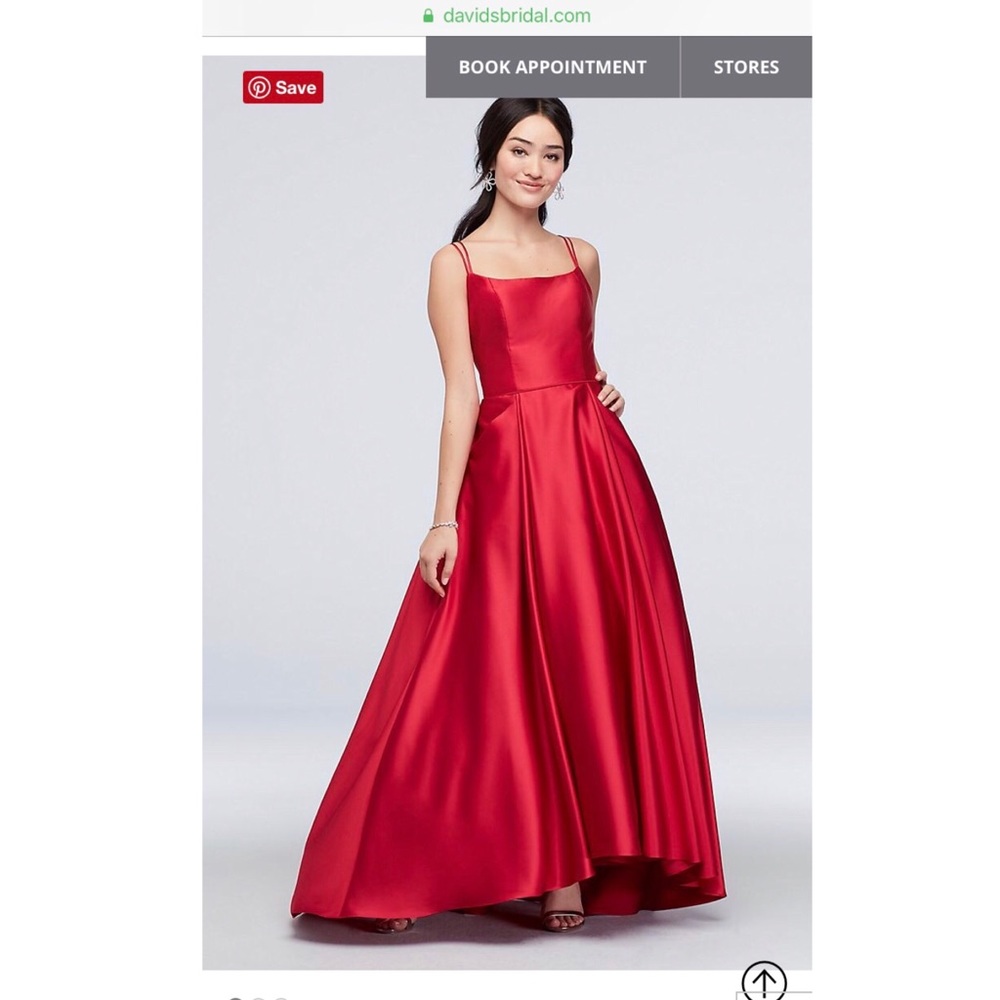 Formal red dress ♥️